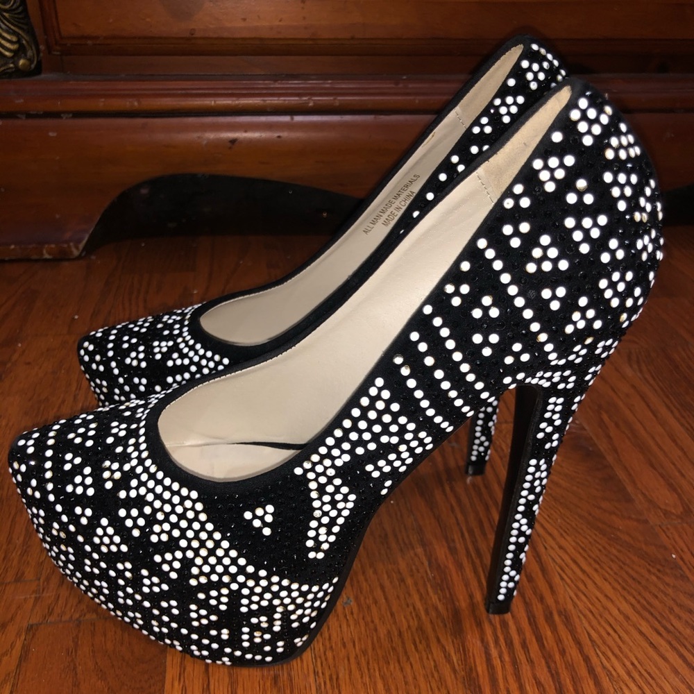 High heels pumps